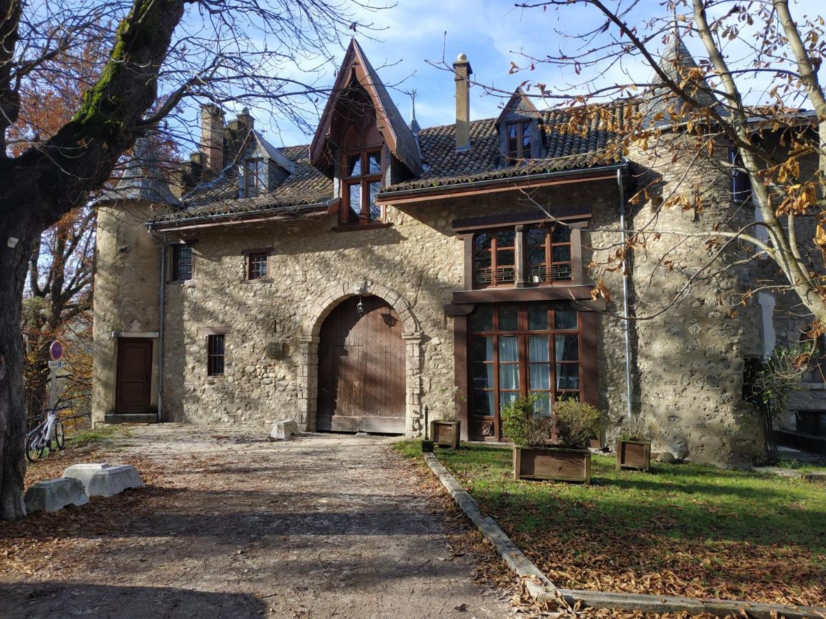 Appartement Chateau Uriage-Chamrousse Saint-Martin-dʼUriage Exteriér fotografie